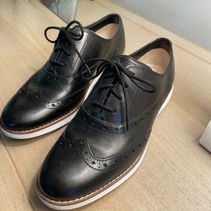 Cole hann wingtips